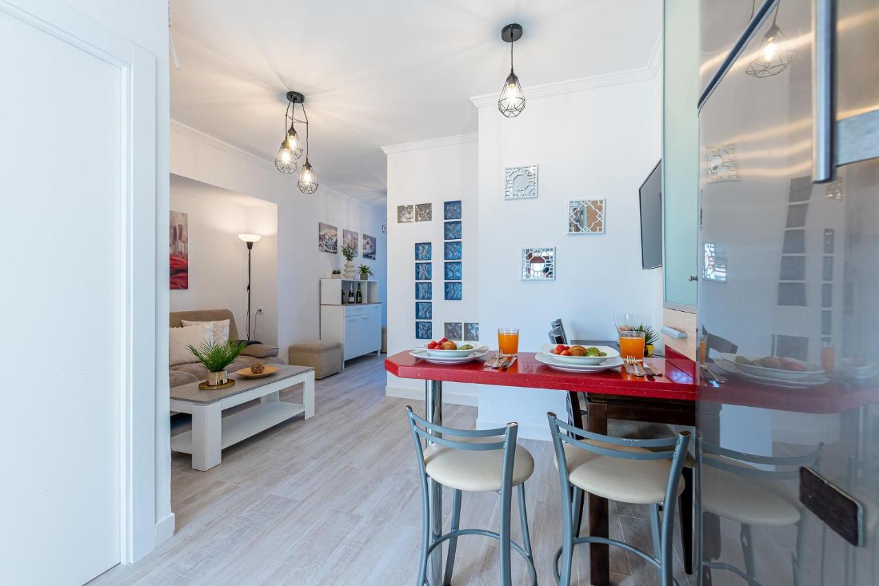797 Holiday Rentals- Apartamento En Aloha Playa Frente Al Mar Benalmadena Ngoại thất bức ảnh